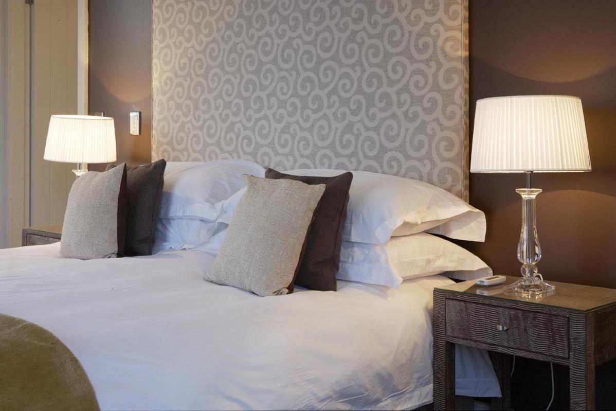 Marine Square Luxury Suites هيرمانوس المظهر الخارجي الصورة