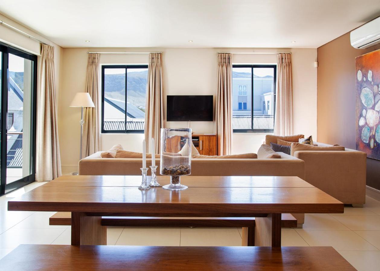 Marine Square Luxury Suites هيرمانوس المظهر الخارجي الصورة